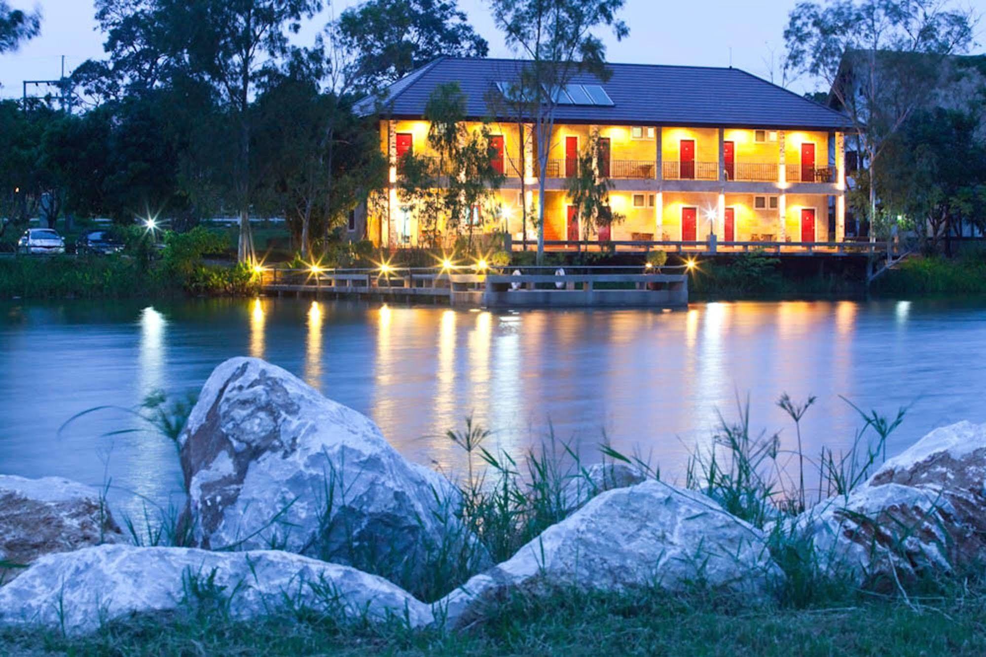 Chateau De Khaoyai Hotel & Resort Pakchong Exterior photo